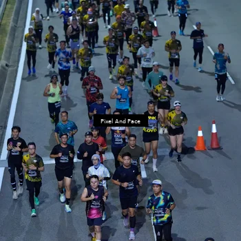 Runner Photo 6598033