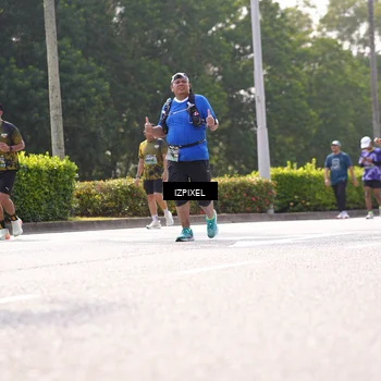 Runner Photo 6598060