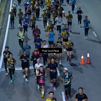 Runner Photo 6598065