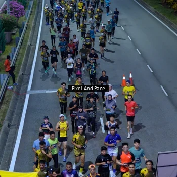Runner Photo 6598079