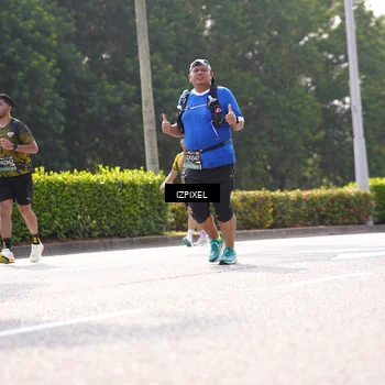 Runner Photo 6598110