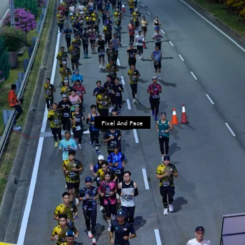 Runner Photo 6598423