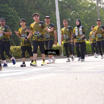 Runner Photo 6598440