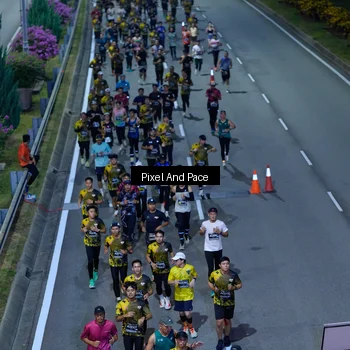 Runner Photo 6598458