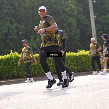 Runner Photo 6598465