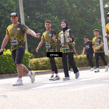 Runner Photo 6598478