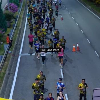 Runner Photo 6598516