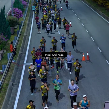 Runner Photo 6598591