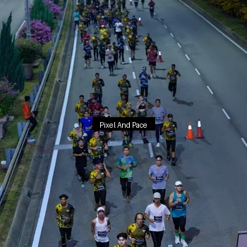 Runner Photo 6598642