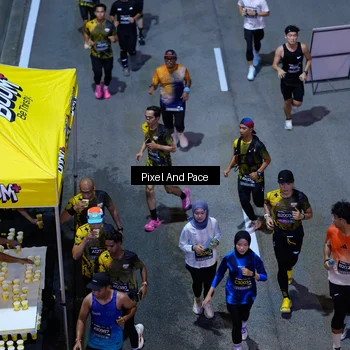 Runner Photo 6598646