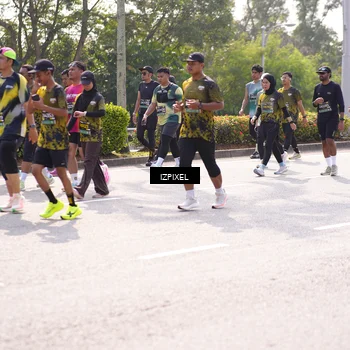 Runner Photo 6598728