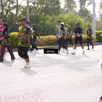 Runner Photo 6598752