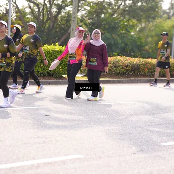 Runner Photo 6598812