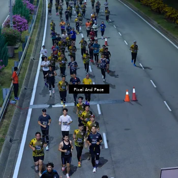 Runner Photo 6598815