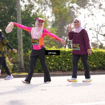 Runner Photo 6598848