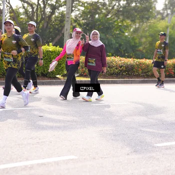 Runner Photo 6598860