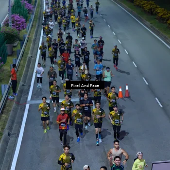 Runner Photo 6598952