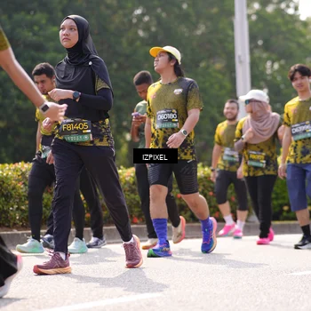 Runner Photo 6598990