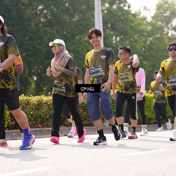Runner Photo 6598998