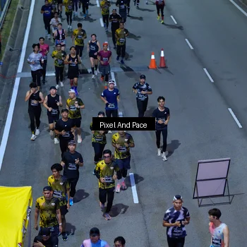 Runner Photo 6599053
