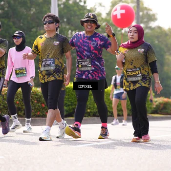 Runner Photo 6599066