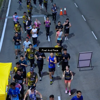 Runner Photo 6599109