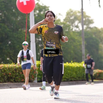 Runner Photo 6599111