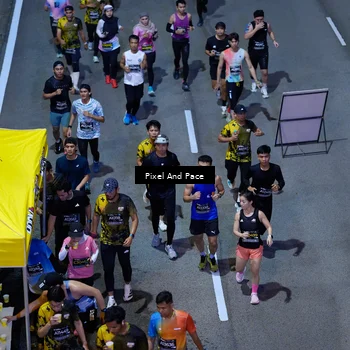 Runner Photo 6599148