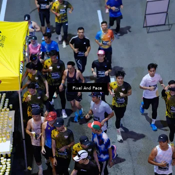 Runner Photo 6599153