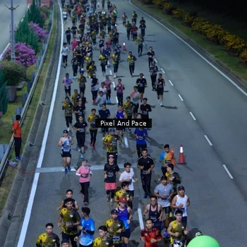 Runner Photo 6599186