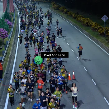 Runner Photo 6599246