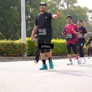 Runner Photo 6599266