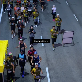 Runner Photo 6599292