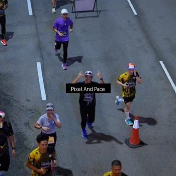 Runner Photo 6599390