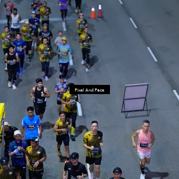 Runner Photo 6599425