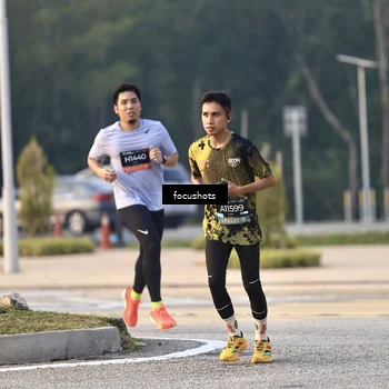 Runner Photo 6599433
