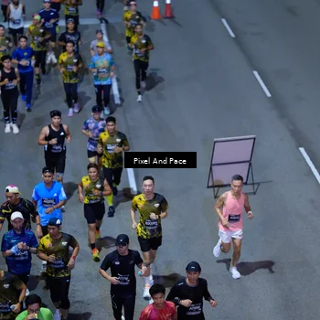 Runner Photo 6599441
