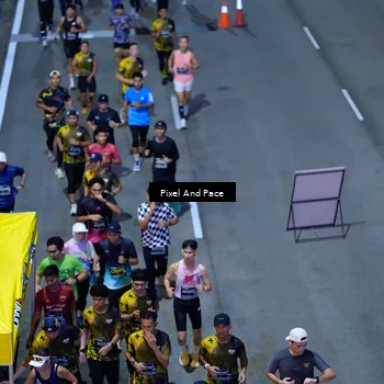 Runner Photo 6599471