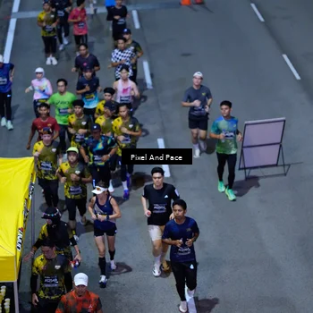 Runner Photo 6599498