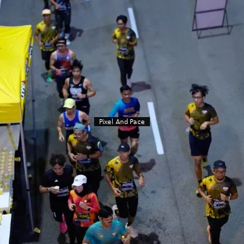 Runner Photo 6599755