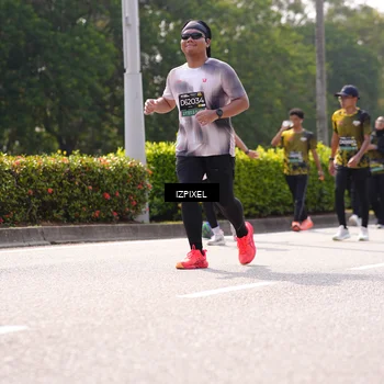 Runner Photo 6599790