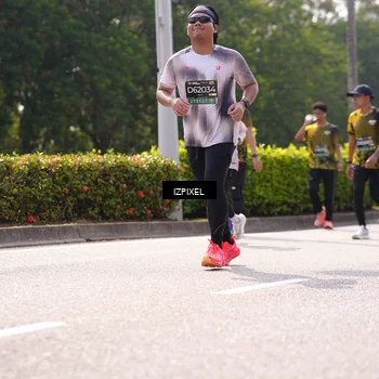Runner Photo 6599813