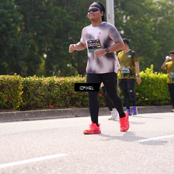 Runner Photo 6599847