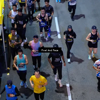 Runner Photo 6599897