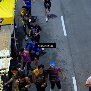 Runner Photo 6599945