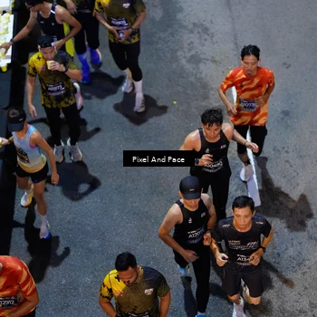 Runner Photo 6599953