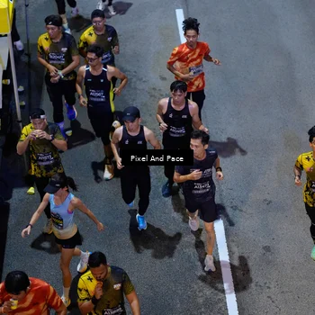 Runner Photo 6599985