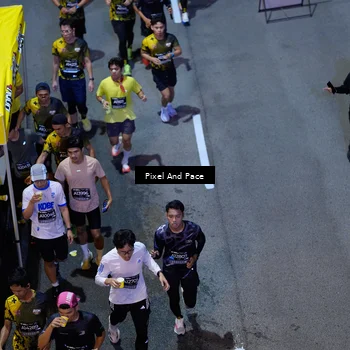 Runner Photo 6599995