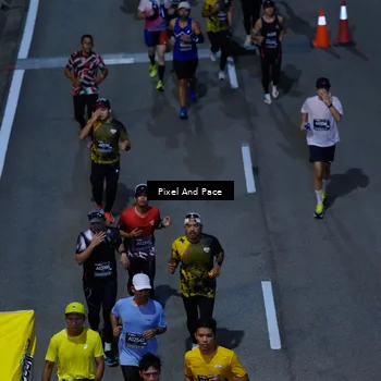 Runner Photo 6600005