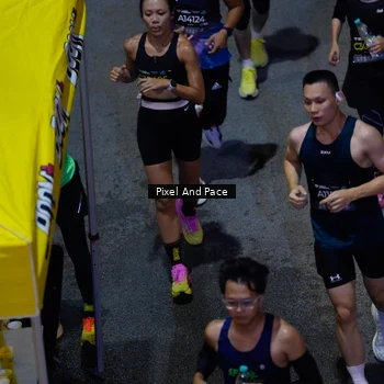 Runner Photo 6600044